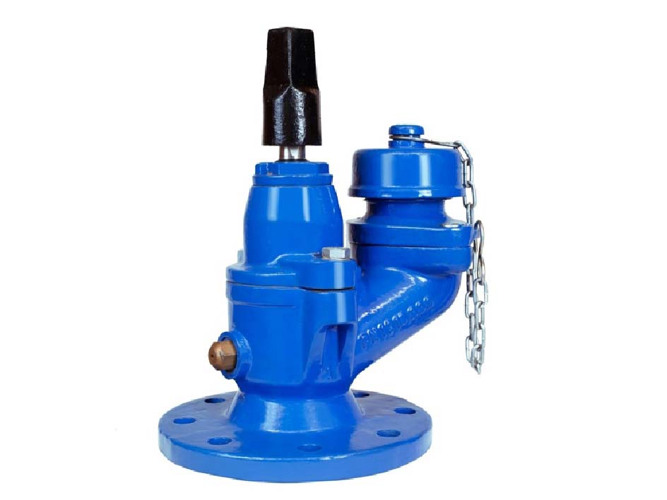 Underground hydrant with automatic drainage